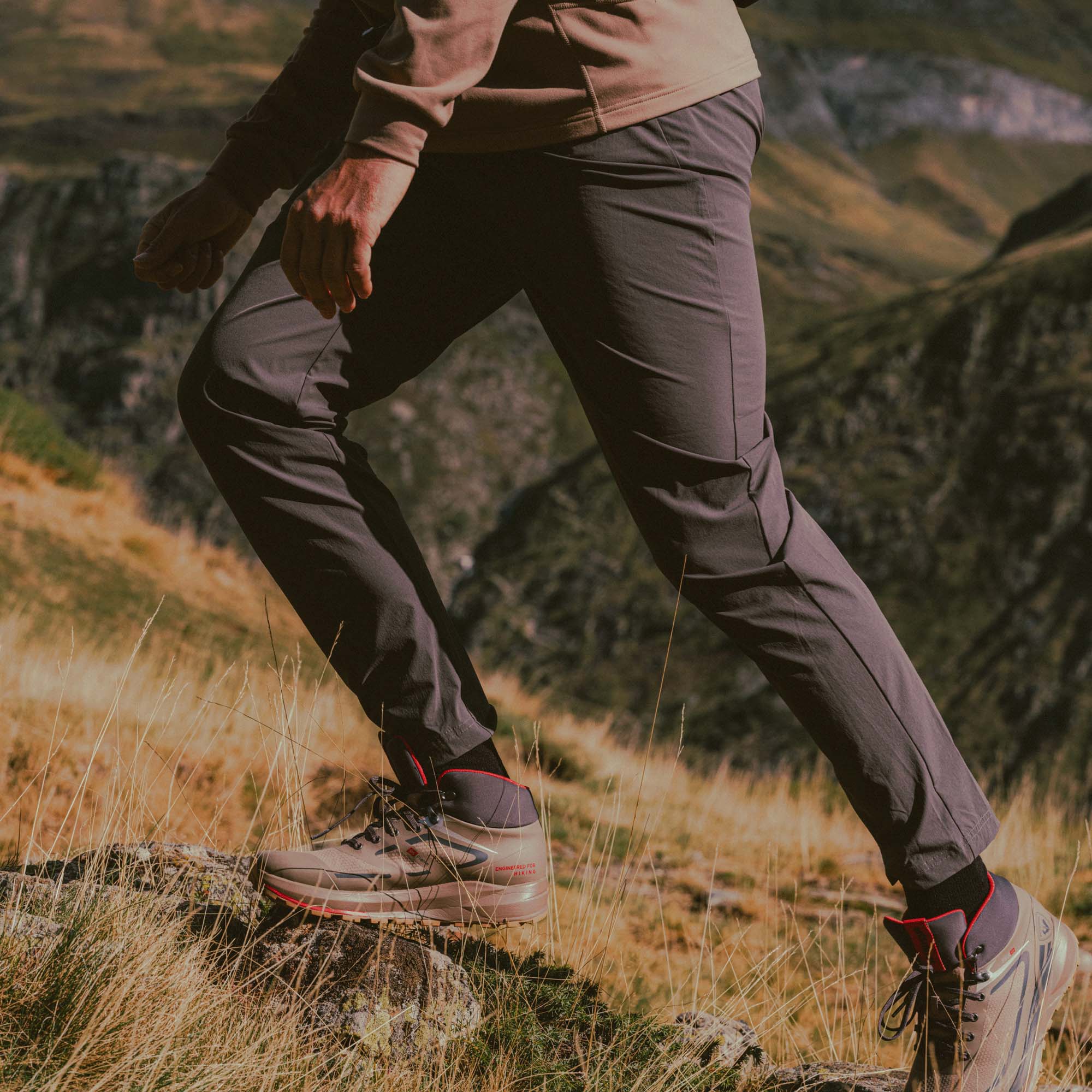 Pantalones elásticos para hombre